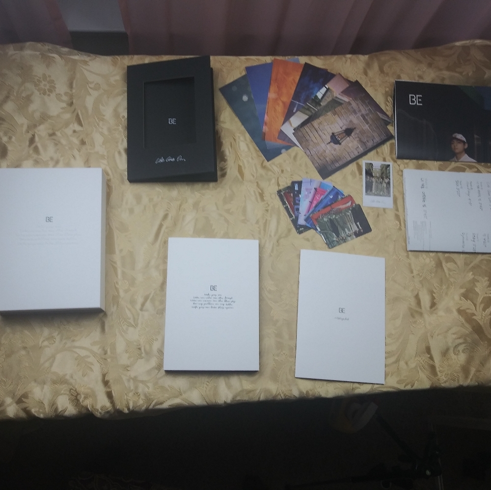 BTS BE album - Picture 14 of 14